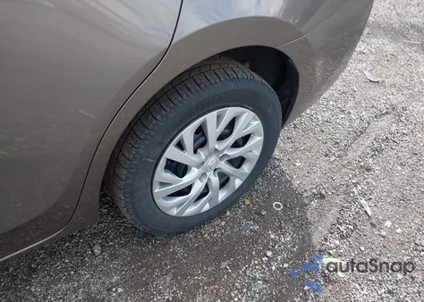 2019 Toyota Corolla Le from USA, damaged, VIN 5YFBURHE1KP880748